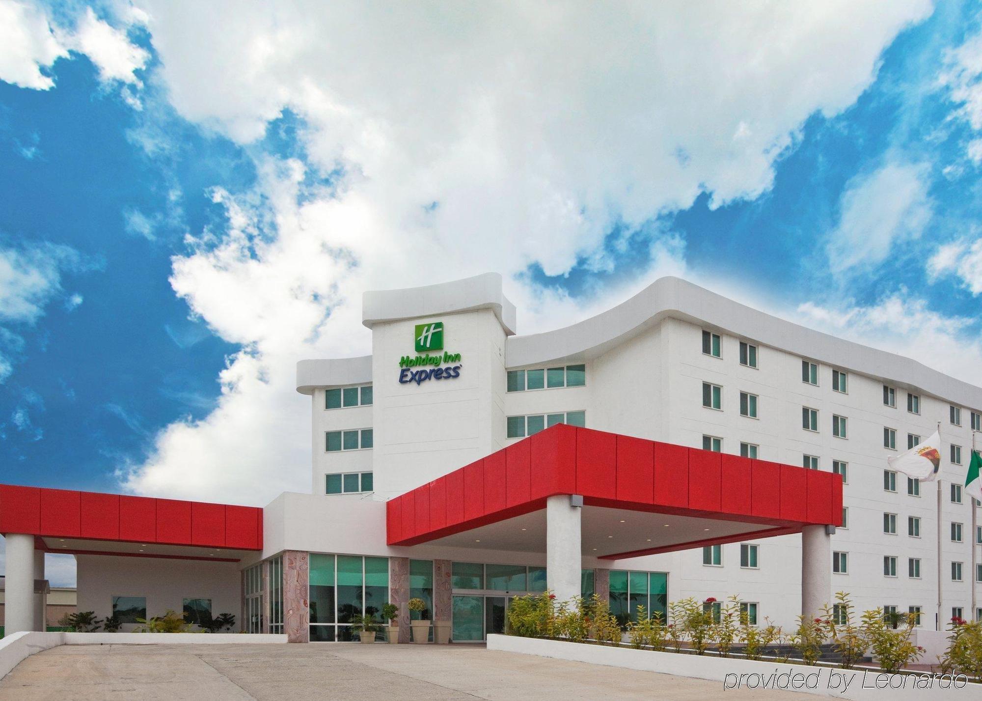 Express By Ihg 4*